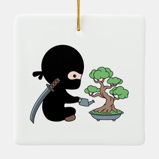 Tiny Ninja Watering Bonsai Tree Keramikornament (Rückseite)