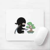 Tiny Ninja Watering Bonsai Tree Mousepad (Mit Mouse)