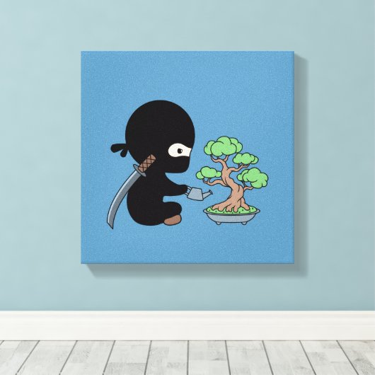 Tiny Ninja Watering Bonsai Tree on Blue Leinwanddruck (Insitu (Holzboden))