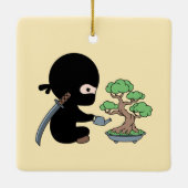 Tiny Ninja Watering Bonsai Tree on Yellow Keramikornament (Rückseite)