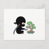 Tiny Ninja Watering Bonsai Tree Postkarte (Vorderseite)