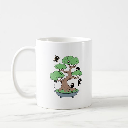 Tiny Ninjas in Bonsai Tree Kaffeetasse (Links)