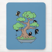 Tiny Ninjas in Bonsai Tree on Blue Mousepad (Vorne)