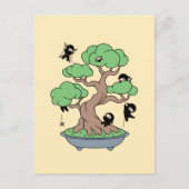 Tiny Ninjas in Bonsai Tree on Yellow Postkarte (Vorderseite)