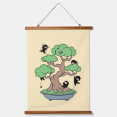 Tiny Ninjas in Bonsai Tree on Yellow Wandteppich Mit Holzrahmen (Vorderseite)
