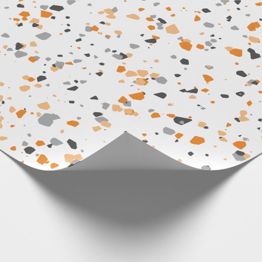 Tiny Orange Gray Terrazzo Muster Geschenkpapier (Ecke)