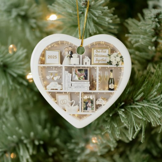 Tiny Shelves Just Married First Christmas Together Keramik Ornament (Baum)