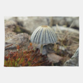 Tiny Toadstool Handtuch (Horizontal)