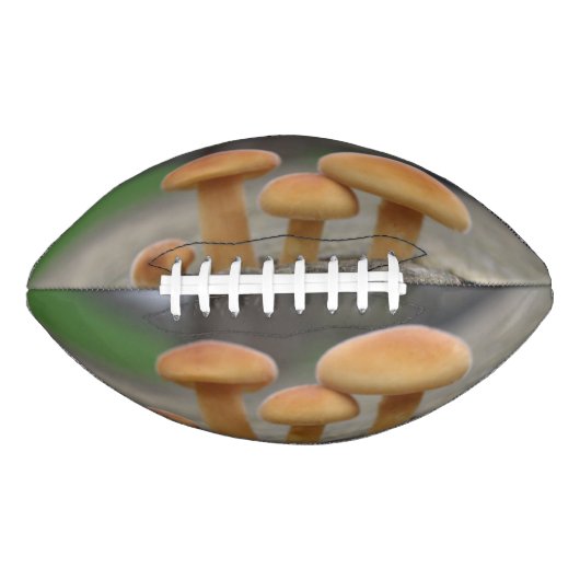 Tiny Toadstools Macro Football (Vorderseite)