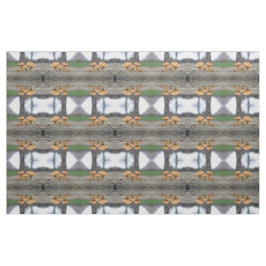 Tiny Toadstools Macro Gemustert Stoff (Fat Quarter (45,7 x 55,9 cm))
