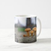 Tiny Toadstools Macro Tasse (VorderseiteRechts)