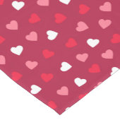 Tiny Valentine Hearts in Rot-Weiß-Rosa Kurzer Tischläufer (Ecke)