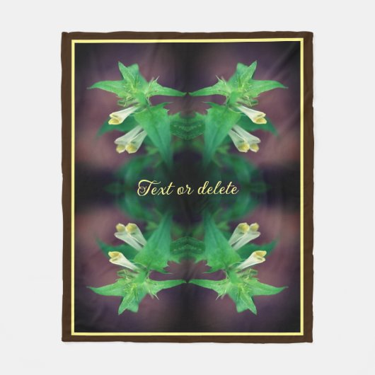 Tiny White Wildflower Abstract Personalized Fleecedecke (Vorderseite)