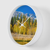 Tioga Pass des Yosemite Nationalparks Uhr (Winkel)