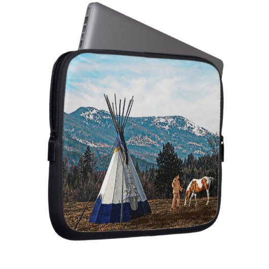 Tipi - Winter Camp Laptopschutzhülle (Vorne Rechts)