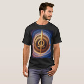 Tipp des Spear - Omega Shift-Abzeichens T-Shirt (Vorne ganz)
