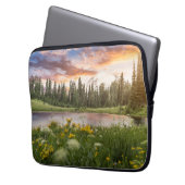 Tipsoo See vom Mount Rainier Laptopschutzhülle (Vorderseite Links)
