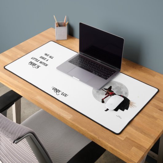 Tipsy Hexe auf Flying Broom Desk Mat Schreibtischunterlage (Büro 2)