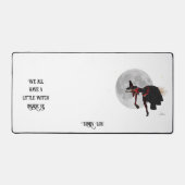 Tipsy Hexe auf Flying Broom Desk Mat Schreibtischunterlage (Vorderseite)