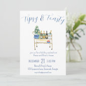Tipsy & Toasty Weihnachts-Party Bubbly Einladung (Stehend Vorderseite)