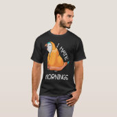 Tired Parrot Hates Mornings I Blue Monk Parakeet Q T-Shirt (Vorne ganz)