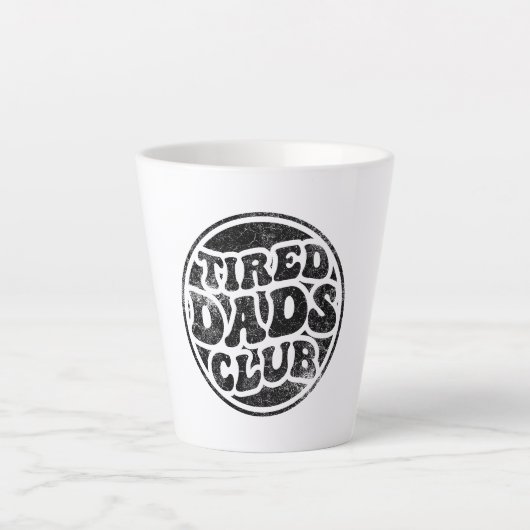 Tired Vaters Club Funny Milchtasse (Vorderseite)