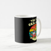 Tis The Sea Sun Santa Beach Summer Christmas In Ju Kaffeetasse (VorderseiteRechts)