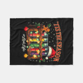Tis The Season Lab Life Medical Christmas Scientis Fleecedecke (Vorderseite (Horizontal))