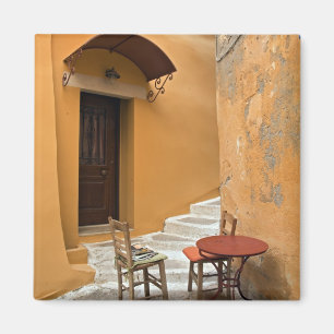 Tisch auf dem Bürgersteig, Chania, Kreta, Griechen Magnet