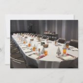 Tisch für eine Einladung zu einer Mahlzeit (Vorderseite)