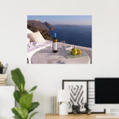 Tisch in Santorini Poster (Heimbüro)