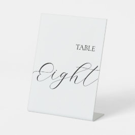 Tisch Nummer Acht  Sockelschild