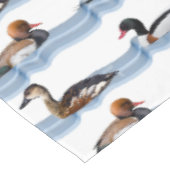 Tischdecke mit Dandy-Enten (Farbe wählen) (Schrägansicht)