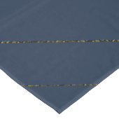 Tischdecke mit nativem Goldmuster (Schrägansicht)