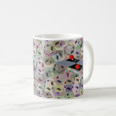 Tische mit Pong, Tasse mit Kaffee (VorderseiteRechts)