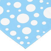 Tischläufer mit blauen Flecken (Ecke)