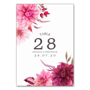 Tischnummer der Burgund-Blush-Hochzeit im Herbst