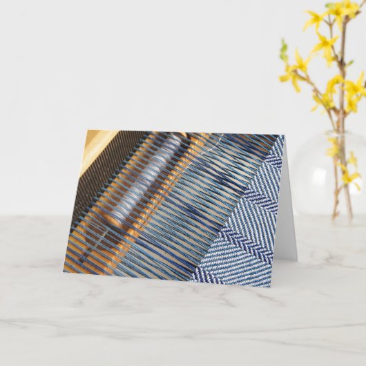 Tischraum mit Webprojekt Karte (Gelbe Blume)