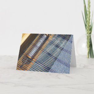 Tischraum mit Webprojekt Karte