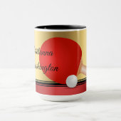Tischtennis Paddel und Ball Eleganter Hintergrund Tasse (Zentrum)