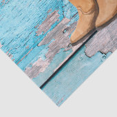 Tissue Wrapping Blue Wood Barn Door Stiefel Seidenpapier (Ausschnitt)