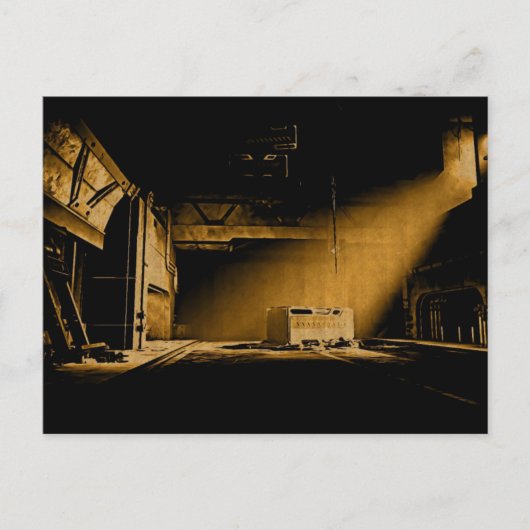 Titan Postcard Postkarte (Vorderseite)