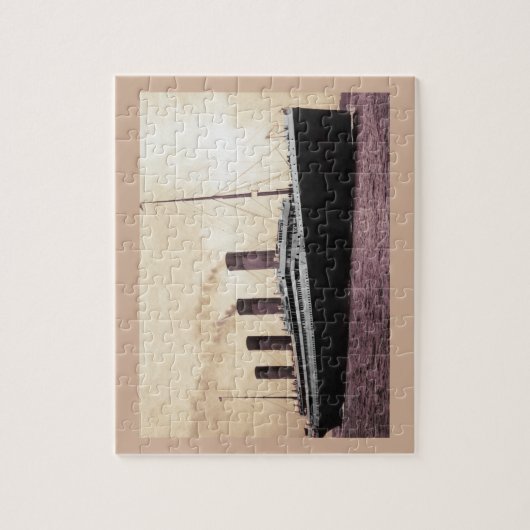 Titanic auf See Puzzle (Vertikal)