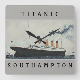 TITANIC Clock Quadratische Wanduhr