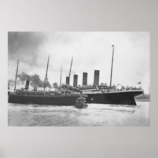 Titanic ist in der Nähe von Miss Poster (Vorne)