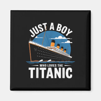 Titanic-Schiff Nur Ein Junge Der Die Titanic-Kreuz Magnet