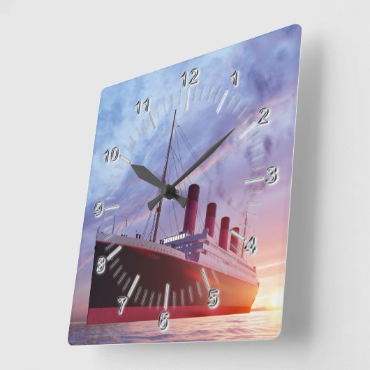 Titanic Square Wall Clock Quadratische Wanduhr (Winkel)