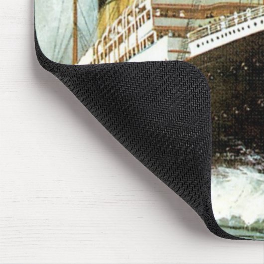 Titanisch in Meer Mousepad (Ecke)