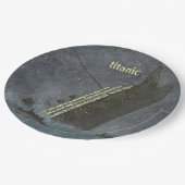 TITANISCHES Party Pappteller (Schrägansicht)