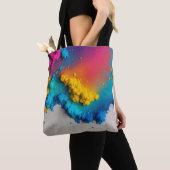 Titel: "Vibranend Gradient Splash on White Concret Tasche (Von Nahem)